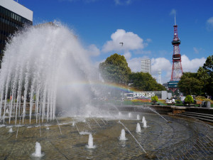 噴水の虹_edited-1